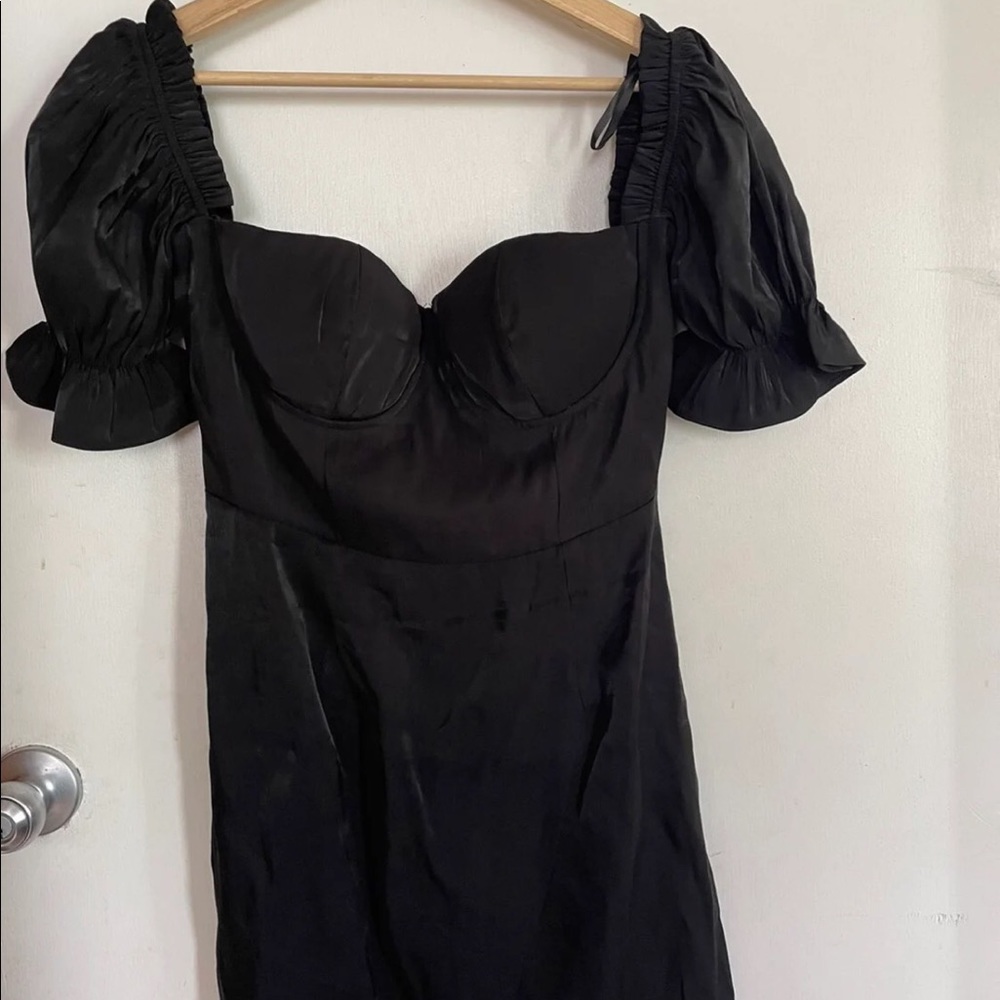 NWT Boohoo little black dress